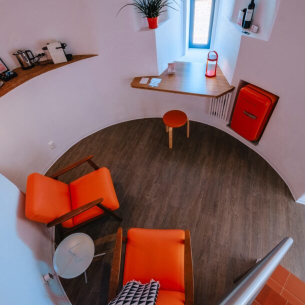 08 2025 FLAMBOYANT B&B 016