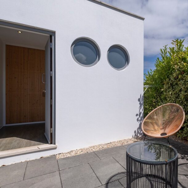 08 2025 FLAMBOYANT B&B 072